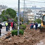 «Βομβαρδισμένο τοπίο» η Γλυφάδα μετά τις πλημμύρες: «Αυτό που έγινε δεν το έχουμε ξαναζήσει» λέει ο δήμαρχος – 11 απεγκλωβισμοί πολιτών