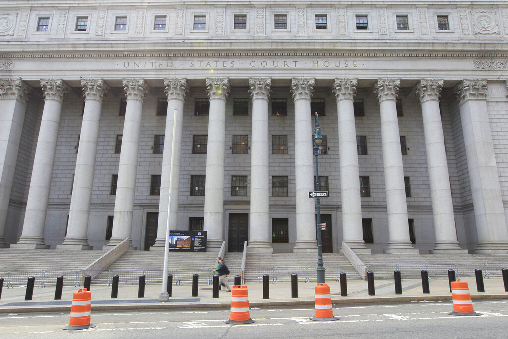 Άλβιν Χέλερσταϊν: Ο 92χρονος δικαστής που ορίστηκε να δικάσει τον Νικολάς Μαδούρο