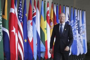 Φαβορί για διάδοχος της Κριστίν Λαγκάρντ ο Ολλανδός Κλάας Κνοτ