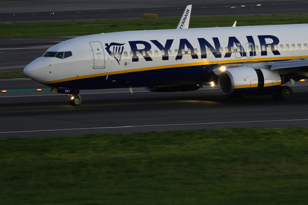 Δημόσιος καβγάς Μασκ με τον Ο’Λίρι της Ryanair για το κόστος του Starlink στα αεροπλάνα