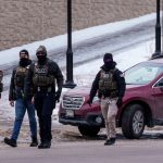 Δημοσκόπηση Reuters/Ipsos στις ΗΠΑ: Σε ιστορικά χαμηλά η αποδοχή της μεταναστευτικής πολιτικής