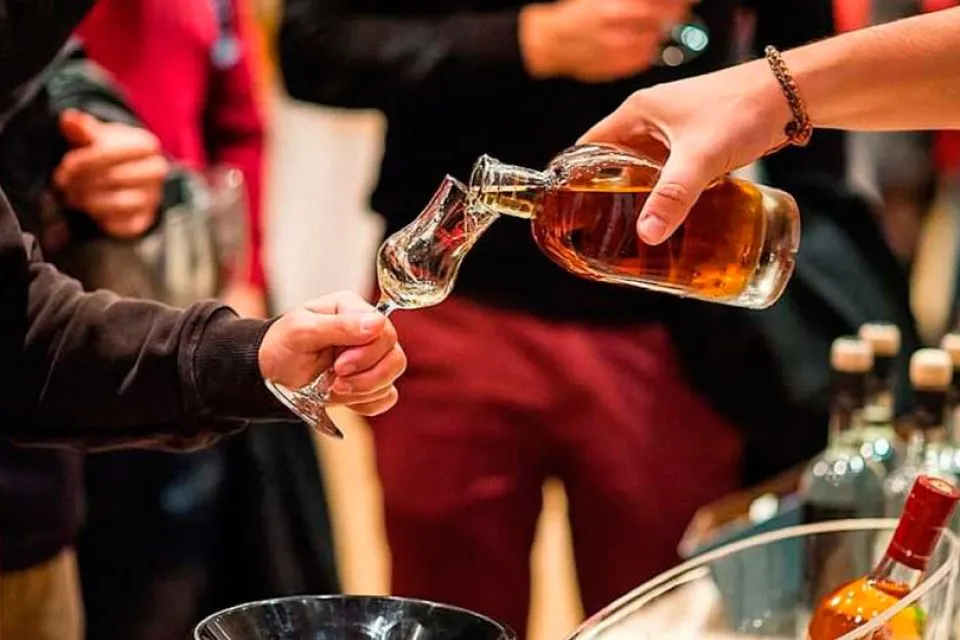 Η ποιότητα των θεσσαλικών αποσταγμάτων ξεδιπλώνεται στο κέντρο της Αθήνας