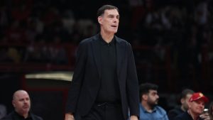 Μπαρτζώκας για Μόρις: «Θα κάνει μαγνητική, μάλλον είναι βαρύ διάστρεμμα»