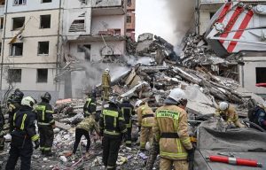 Μία γυναίκα σκοτώθηκε και τρεις άλλοι τραυματίστηκαν από ουκρανική επίθεση με drones εναντίον της ρωσικής Βορονέζ