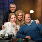 ΕΡΤ1 – #Παρέα με τον Γιώργο Κουβαρά: Καλεσμένη η Ελένη Δήμου