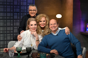 ΕΡΤ1 – #Παρέα με τον Γιώργο Κουβαρά: Καλεσμένη η Ελένη Δήμου