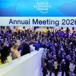 Έφτασε στο Νταβός ο Τραμπ – Ακυρώθηκε η συνάντηση με τον Μερτς