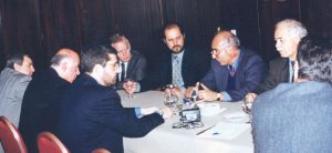 Η Βουλή του 2026 με 28 έτη καθυστέρηση αναζητά το ΣΑΠ του Στέφανου Τζουμάκα