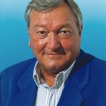 Έριχ φον Ντένικεν: «Έφυγε» ο άνθρωπος που έφερε τους εξωγήινους στη Γη