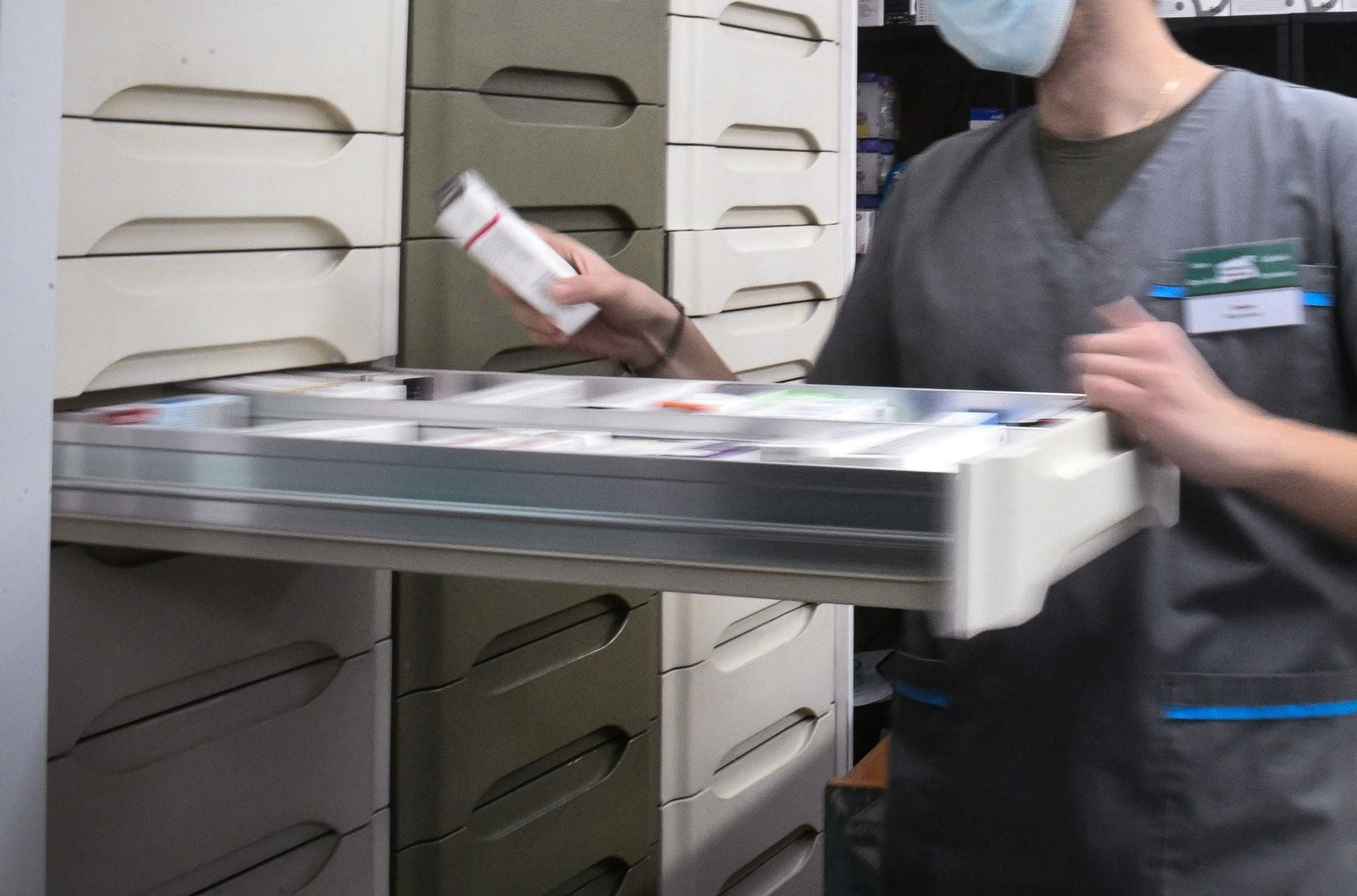 Λοιμωξιολόγοι: Κίνδυνος για τη δημόσια υγεία και θεραπευτικό κενό λόγω απόσυρσης αντιβιοτικού