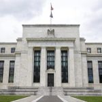 Ανακοινώνει την επιλογή του για νέο πρόεδρο Fed ο Ντοναλντ Τραμπ