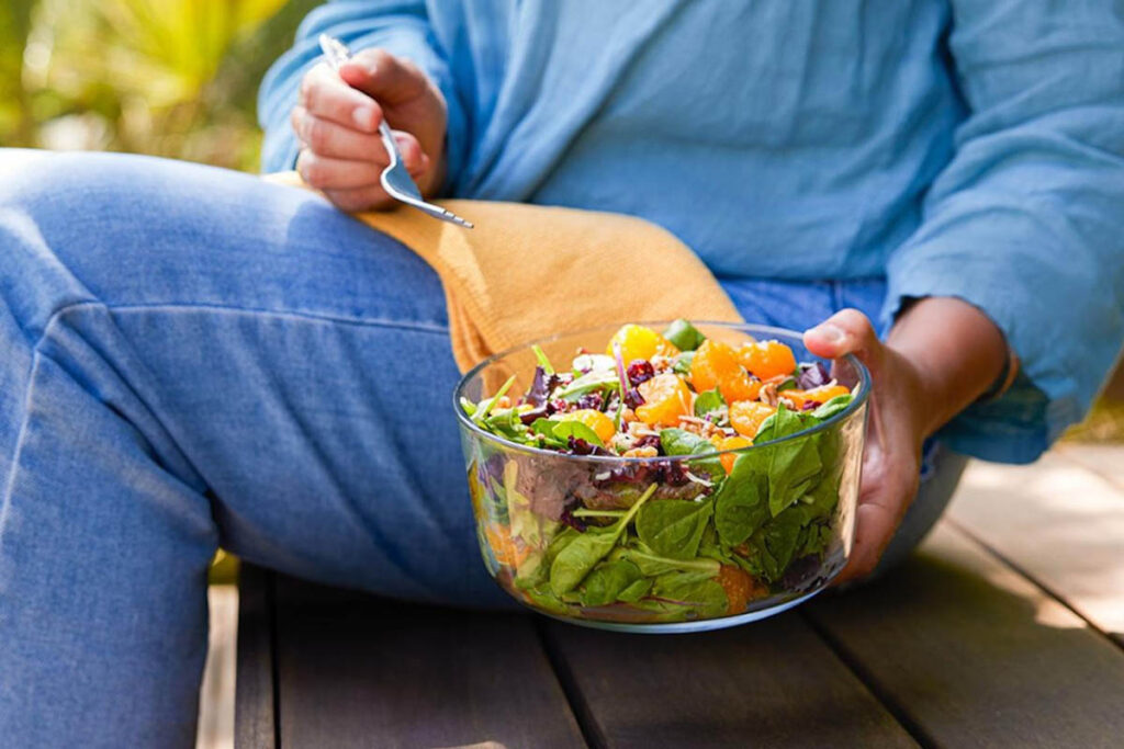 Τροπική κυριαρχία για λάμψη και απολαύσεις μιας μπουκιάς στις 5 κορυφαίες τάσεις στα φρούτα το 2026
