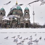 Σφοδρές χιονοπτώσεις, θυελλώδεις άνεμοι, πολικές θερμοκρασίες πλήττουν την Ευρώπη