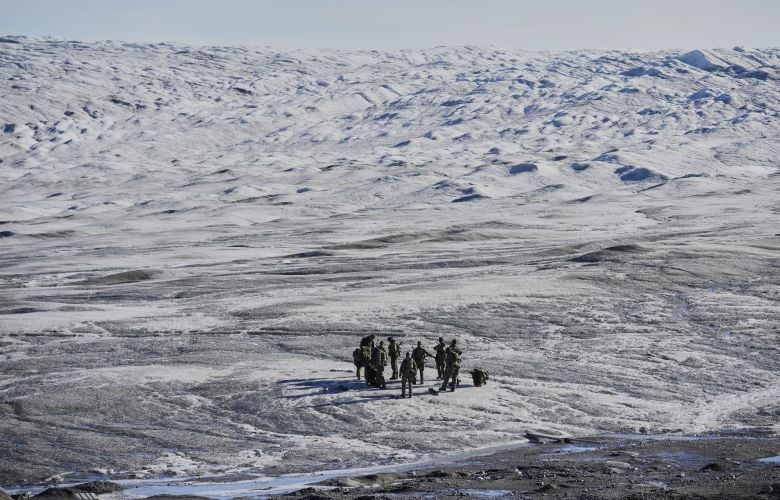 Ο Τραμπ εξετάζει επισταμένως την αγορά της Γροιλανδίας