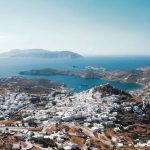 Η Ίος ανάμεσα στα πιο ιδιαίτερα μέρη της Ελλάδας και της Ευρώπης για το 2026