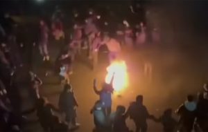 Για «ελεγχόμενη κατάσταση» μιλά η Τεχεράνη, πληροφορίες για 500 νεκρούς κατά τη βίαιη καταστολή των αντικυβερνητικών διαδηλώσεων