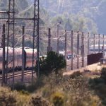 Σιδηροδρομικό δυστύχημα στην Ισπανία: Ειδικοί εκτιμούν ότι ένας προβληματικός αρμός στις ράγες μπορεί να αποτελεί κλειδί για τον εκτροχιασμό