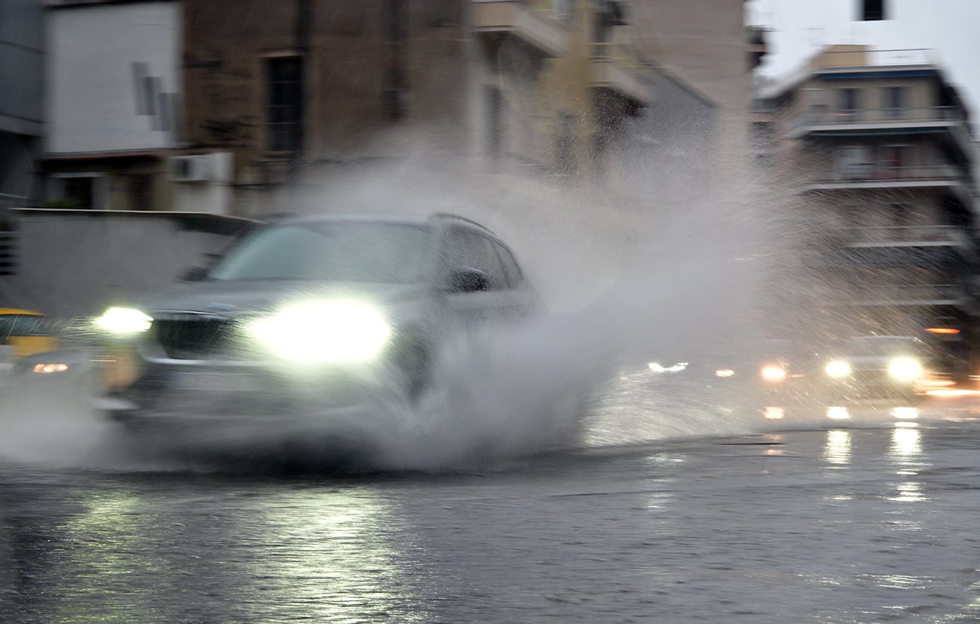 Νέες βροχές στην Αττική και προειδοποίηση Καλλιάνου: «Πιο έντονες οι βροχές στη Γλυφάδα»