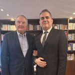 Στην Καλαμάτα για τους εορτασμούς της Πολιούχου Παναγίας Υπαπαντής ο Κώστας Καραμανλής – Αποδέχθηκε την πρόσκληση του Δημάρχου