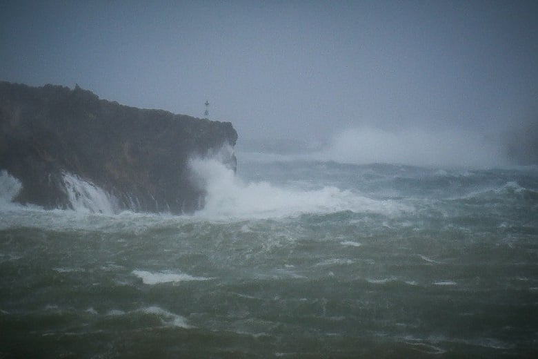 Νέο έκτακτο δελτίο της ΕΜΥ: Ισχυρές βροχές και καταιγίδες μέχρι την Πέμπτη – Σε ποιές περιοχές θα εκδηλωθούν