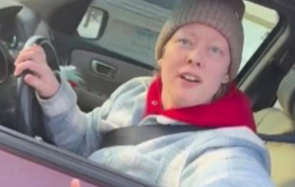 «Είναι εντάξει, φίλε, δεν είμαι θυμωμένη μαζί σου» – Οι τελευταίες λέξεις της 37χρονης πριν δολοφονηθεί από μέλος της ICE στη Μινεάπολη