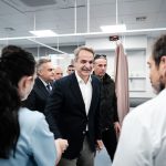 Κυριάκος Μητσοτάκης: Επισκέφθηκε το ανακαινισμένο τμήμα επειγόντων περιστατικών του Ερυθρού Σταυρού