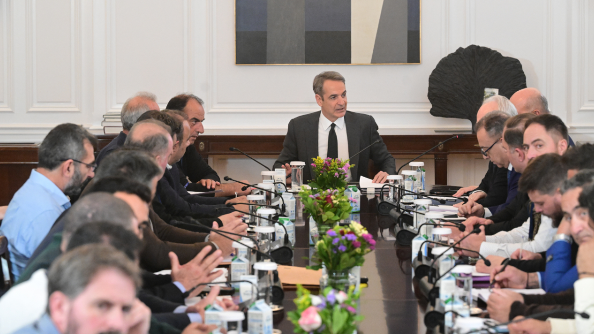 mitsotakis agrotes mak1