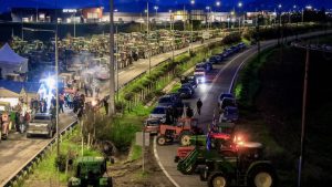 Αποχωρούν από τα μπλόκα οι αγρότες την Παρασκευή - Προγραμματίζουν συλλαλητήριο στην Αθήνα το επόμενο διάστημα