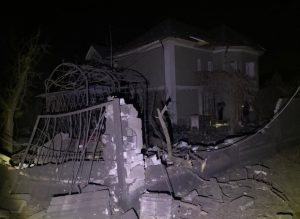 Ουκρανία: Δύο ηλικιωμένοι σκοτώθηκαν από ρωσικά πλήγματα