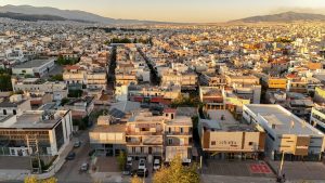 Φορολογικές ελαφρύνσεις για 1,5 εκατ. ιδιοκτήτες ακινήτων