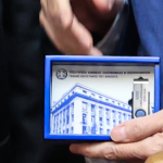 Πρωτογενές πλεόνασμα 8 δισ. το 2025, κλειδί τα φοροέσοδα 71,97 δις