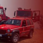 Ξέσπασε φωτιά σε αποθήκες επιχείρησης στο Κορωπί