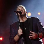 Γιατί ο Αντώνης Ρέμος αναβάλλει τις εμφανίσεις του με τον Χρήστο Μάστορα