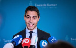 Ο πρωθυπουργός της Ολλανδίας θα σχηματίσει κυβέρνηση μειοψηφίας