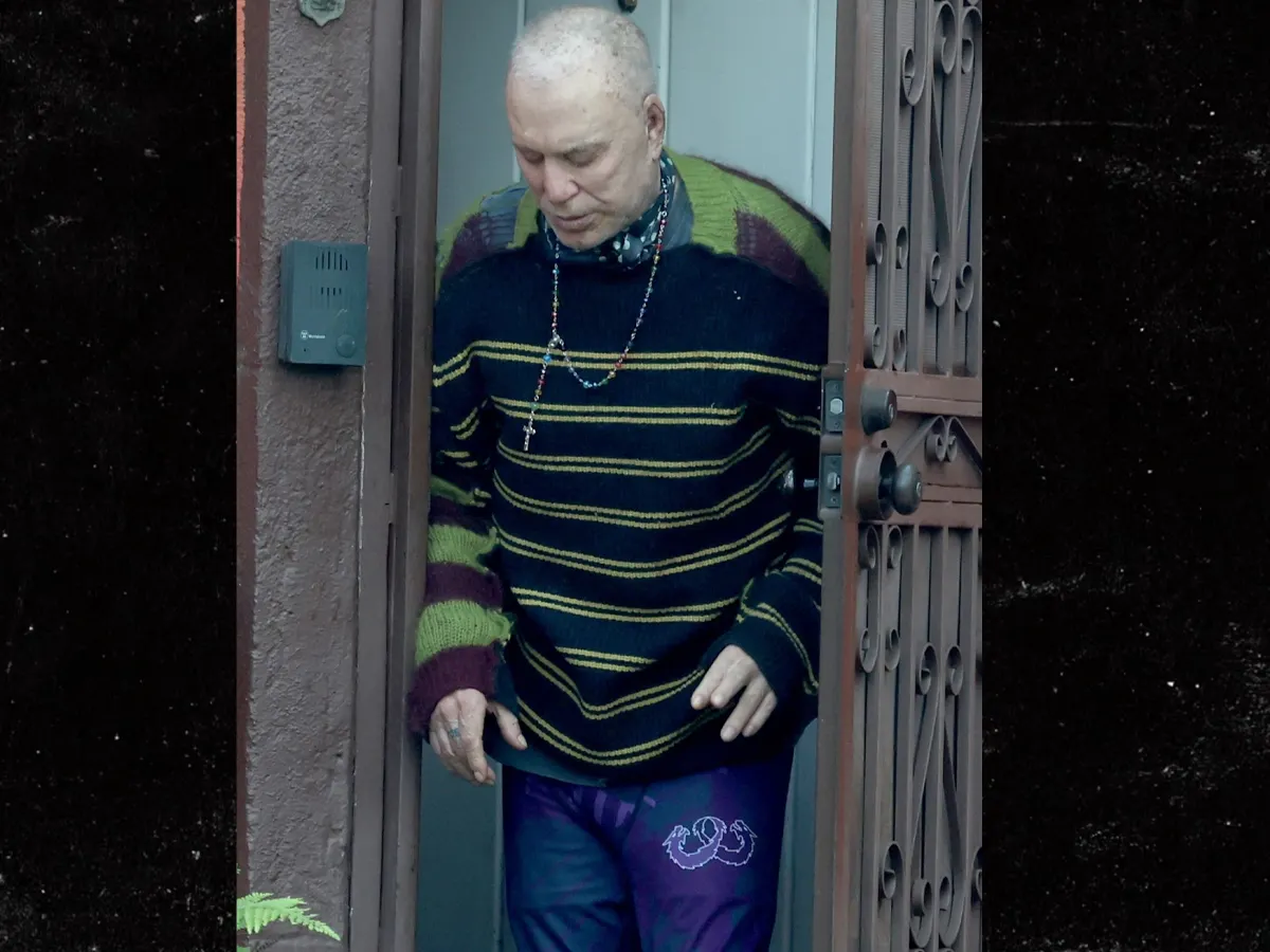 Μίκι Ρουρκ: Σοκάρει η εμφάνιση του -Του κάνουν έξωση!