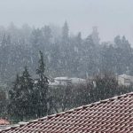 Σε λευκό κλοιό η Ελλάδα – Εντυπωσιακές εικόνες και βίντεο από το νέο κύμα κακοκαιρίας με τις έντονες χιονοπτώσεις, ποιες περιοχές «πάγωσαν»