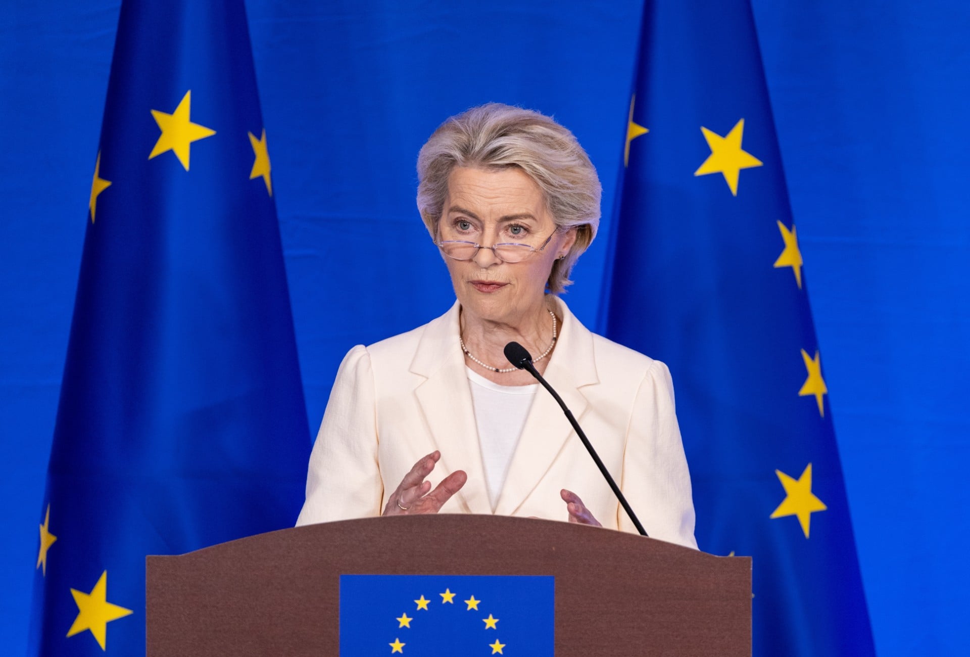 Η Ούρσουλα υποδέχεται στα ελληνικά την ευρωπαϊκή προεδρία της Κύπρου