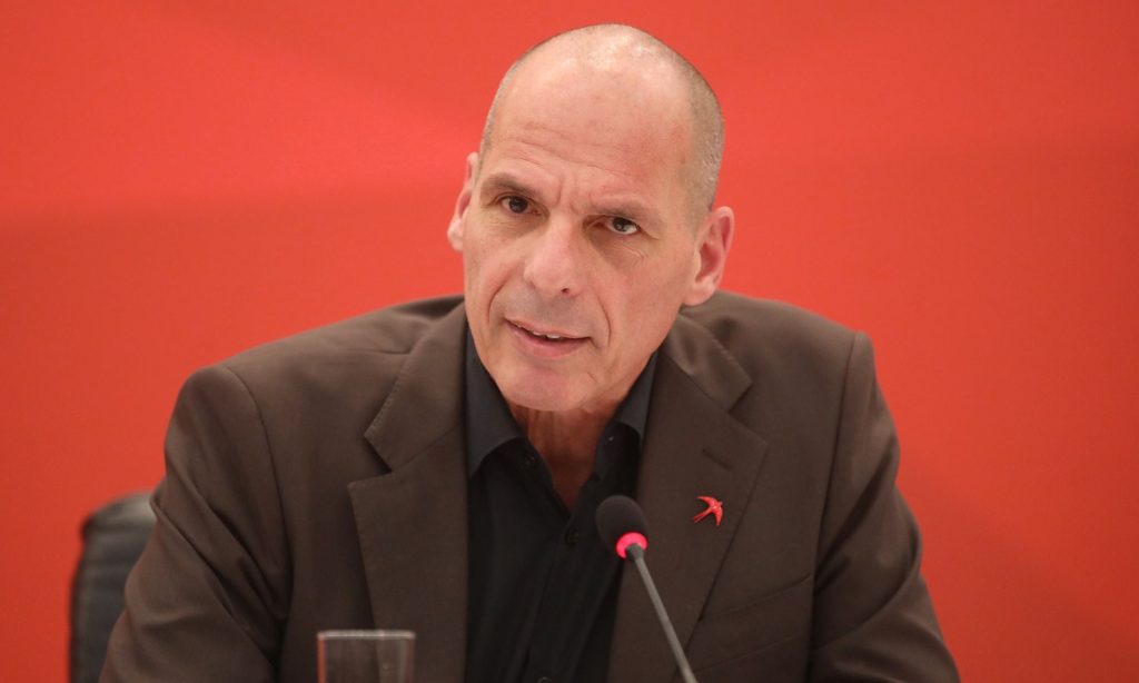 Στον εισαγγελέα το βίντεο Βαρουφάκη που μιλά για ναρκωτικά