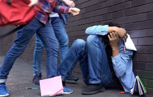 Δύο συλλήψεις για την επίθεση που κατήγγειλε ότι δέχθηκε 17χρονη στη Θεσσαλονίκη