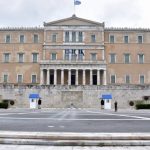 Στην πρώτη θέση μείωσης «κενού» ΦΠΑ στην Ευρώπη η Ελλάδα