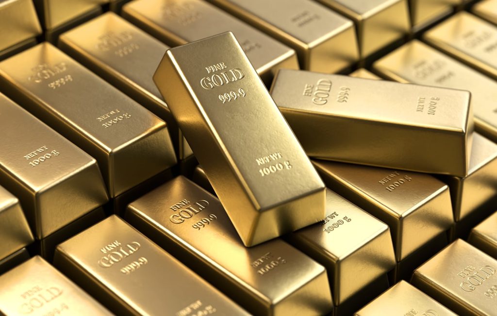 Πέφτει κατακόρυφα η τιμή του χρυσού και του ασημιού, μετά την επιλογή του Κέβιν Γουόρς για την ηγεσία της Fed