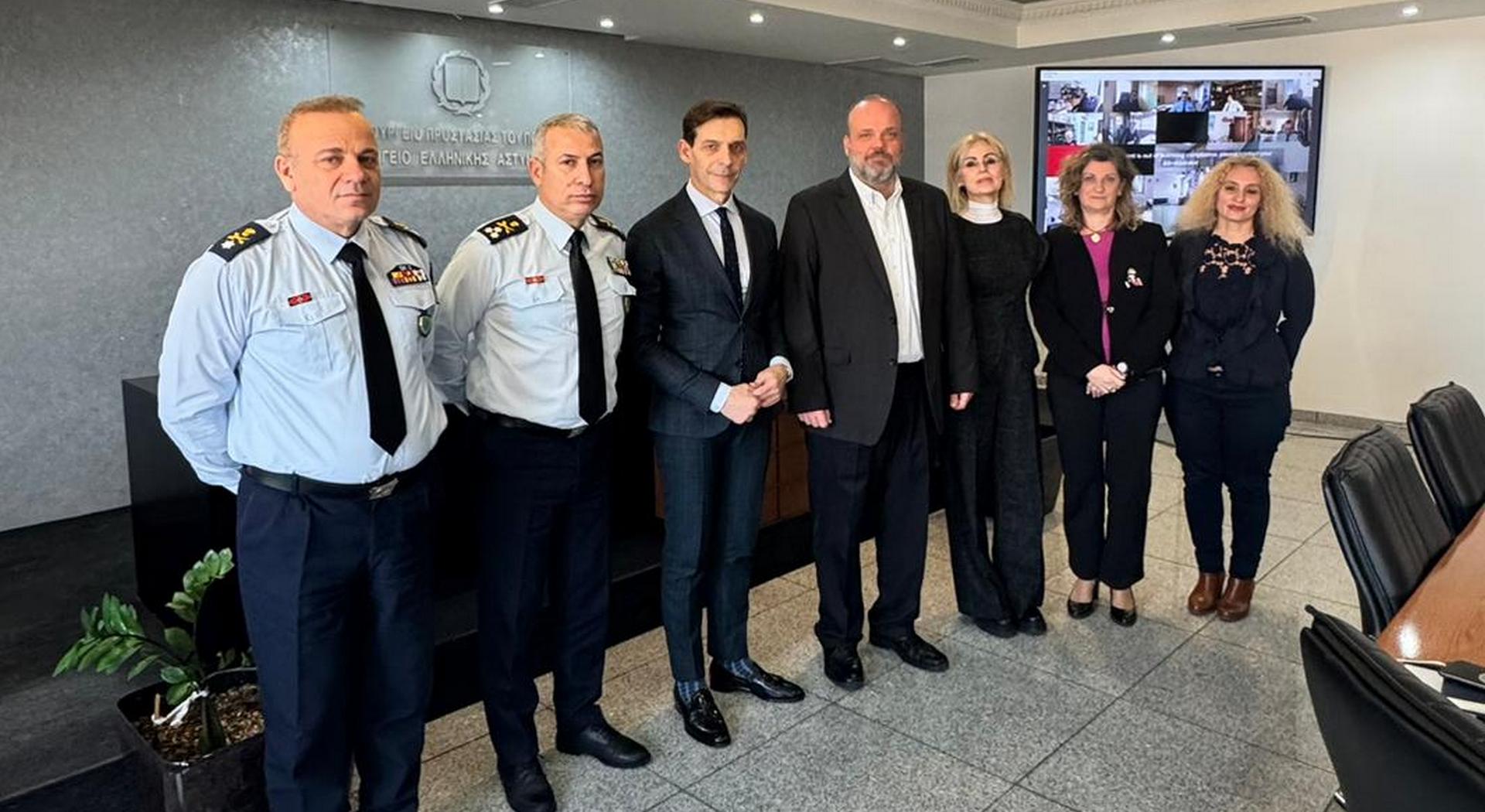 Συντονισμός Υπουργείων για την καταπολέμηση της ευλογιάς με επίσκεψη Πρωτοψάλτη στο Προστασίας του Πολίτη • Έλληνας Αγρότης