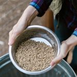 Επανεξέταση οδηγιών για τη διακίνηση ζωοτροφών ζητά η Περιφέρεια Κρήτης • Έλληνας Αγρότης