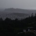 Καιρός: Υποχωρεί η αφρικανική σκόνη - Πού θα βρέξει