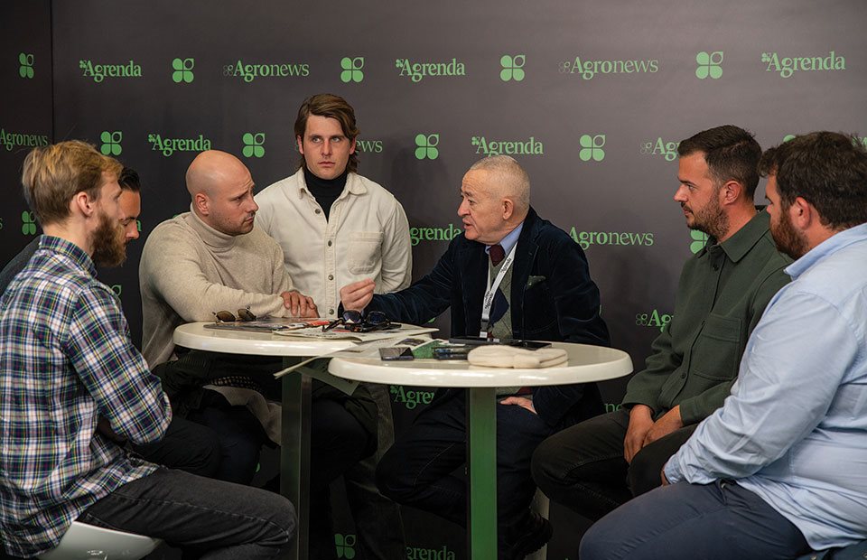 Υπερφορτωμένο το σύστημα αξιολογήσεων στις ΔΑΟΚ, παραπίσω Νέοι Αγρότες, στα τέλη 2026 τα Θερμοκήπια