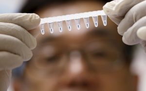 ΠΟΥ: «Χαμηλός» ο κίνδυνος εξάπλωσης του ιού Νίπα