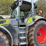 Καλύπτουν όλες τις ανάγκες των σύγχρονων παραγωγών τα τρακτέρ Claas Axion 9 - Profi