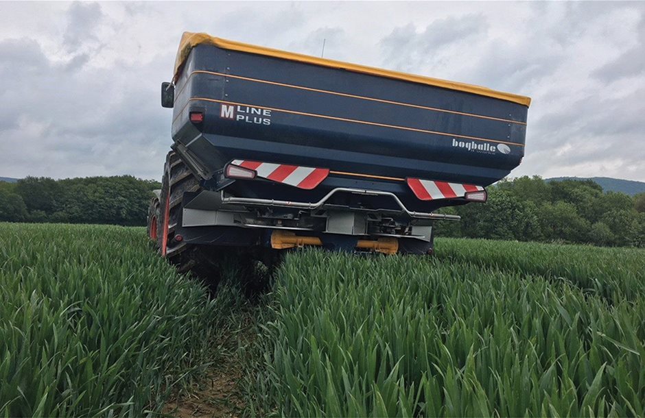 «Καμπανάκι» Copa-Cogeca για βουτιά εισαγωγών λιπασμάτων 80% στην ΕΕ λόγω επιβολής CBAM