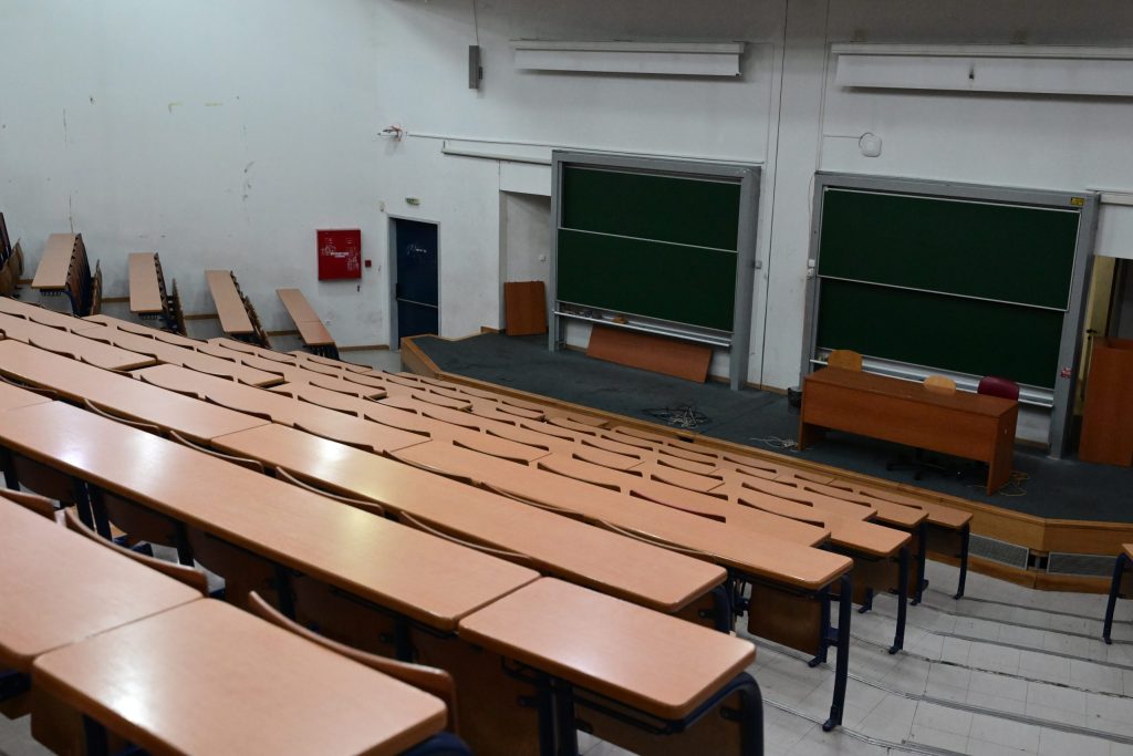 Χρ. Μπούρας στο ΕΡΤnews Radio 105,8: Το 2040 θα έχουμε πολύ λιγότερους υποψηφίους στα Πανεπιστήμια - ertnews.gr