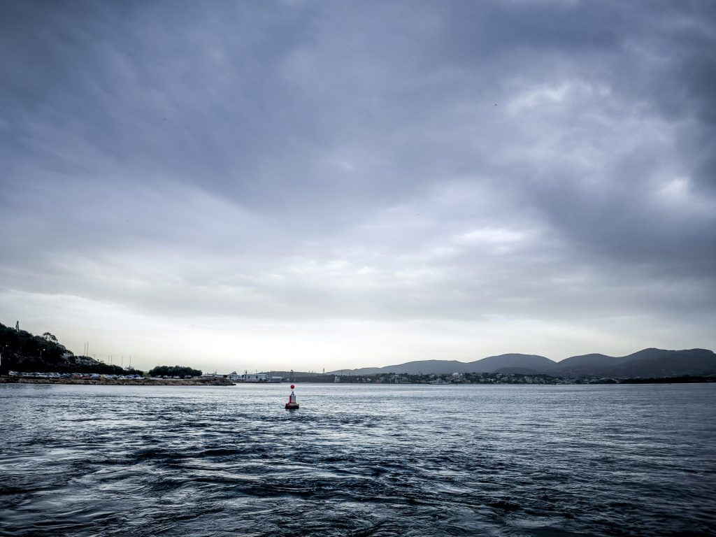 Καιρός: Άστατος με βροχές και καταιγίδες - Με ομπρέλα η Τσικνοπέμπτη - ertnews.gr